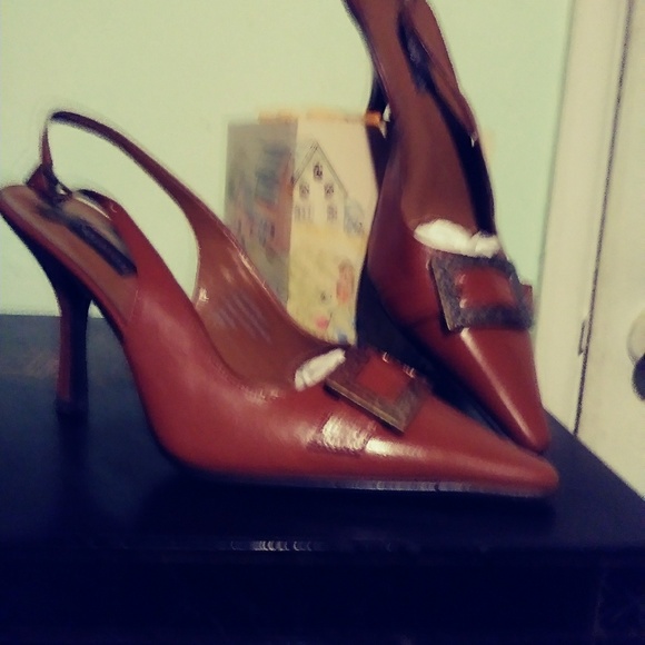 Sling back high heels - Picture 2 of 6